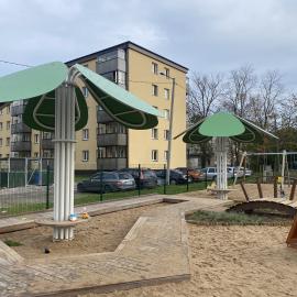 Karjamaa mänguväljaku Lill varjualused